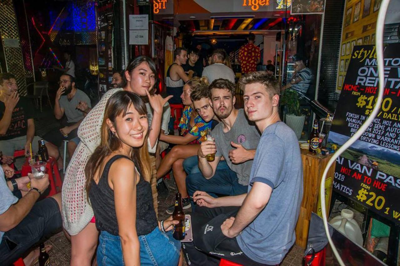 Hangout Hostel Hcm (Adults Only) TP. Hồ Chí Minh Ngoại thất bức ảnh