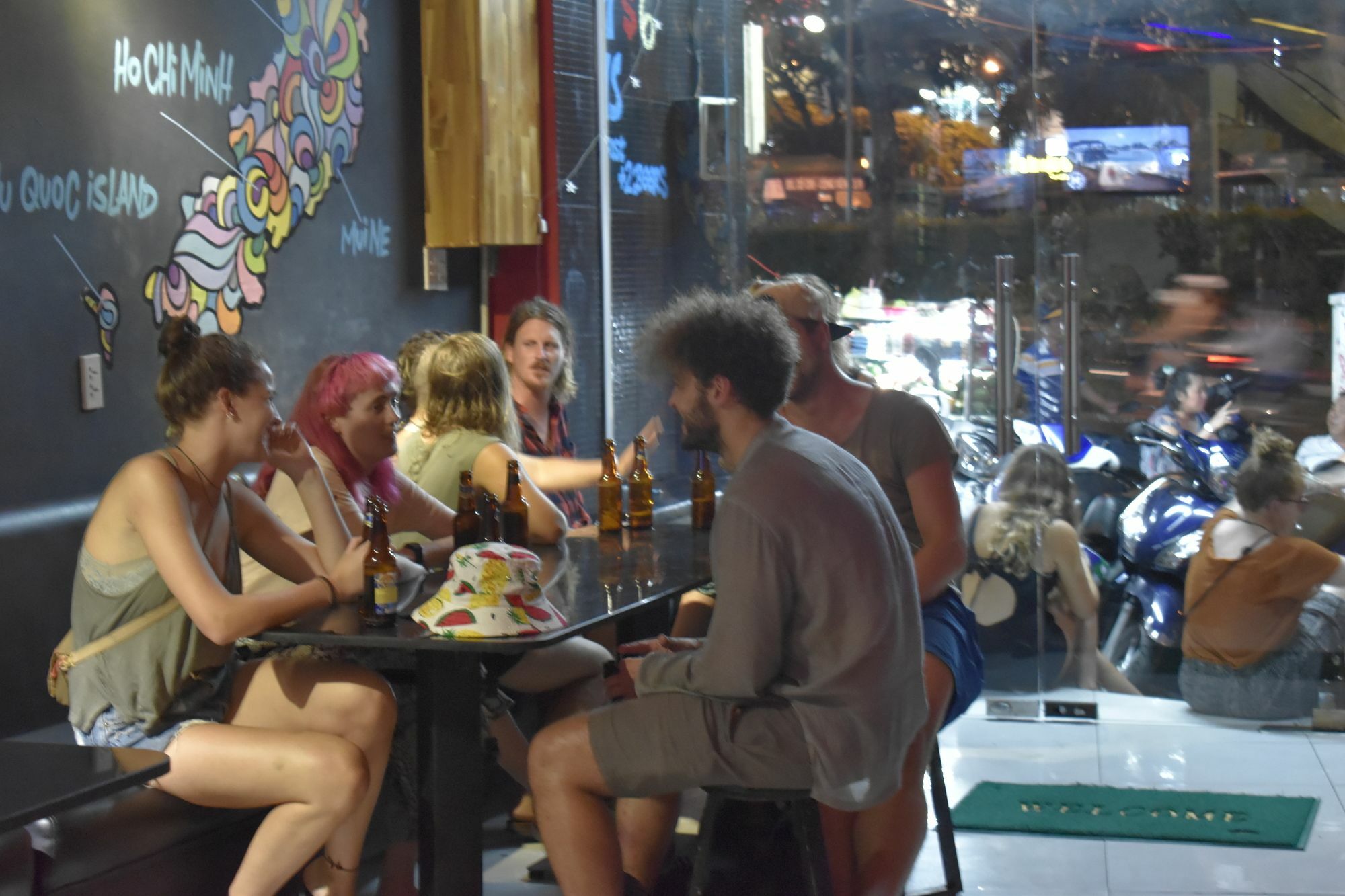 Hangout Hostel Hcm (Adults Only) TP. Hồ Chí Minh Ngoại thất bức ảnh