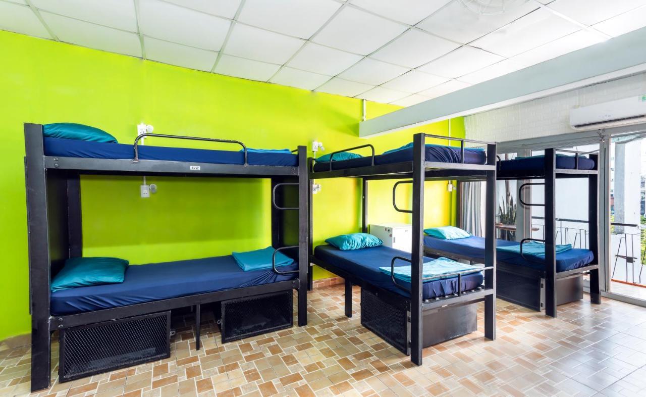 Hangout Hostel Hcm (Adults Only) TP. Hồ Chí Minh Ngoại thất bức ảnh
