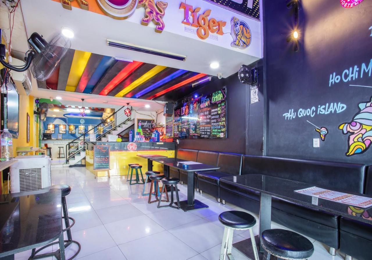 Hangout Hostel Hcm (Adults Only) TP. Hồ Chí Minh Ngoại thất bức ảnh